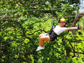 Roatan Eco Adventure: Zipline, Wildlife Park, and Snorkeling