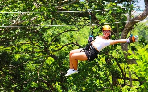 Roatan Eco Adventure: Zipline, Wildlife Park, and Snorkeling