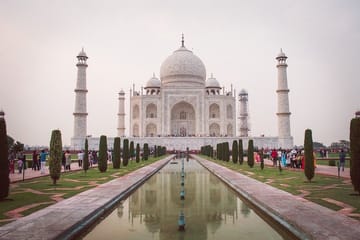 Taj Mahal Sunrise Tour with Agra Fort from New Delhi