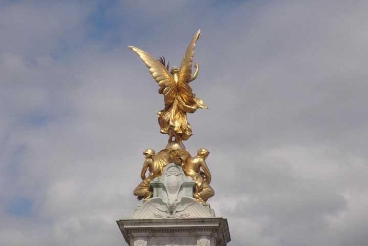 Full-Day Private Spirit of London Black Cab Tour 2