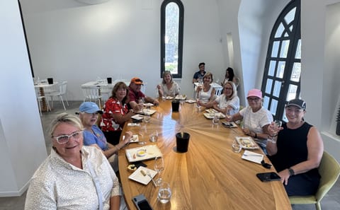 Private Full-Day Tour of Santorini with Wine Tasting
