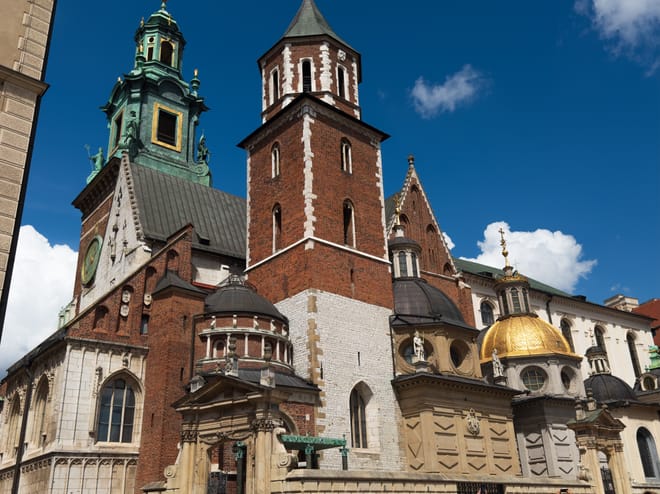 Cracow: Wawel Castle and Cathedral Guided Tour 6