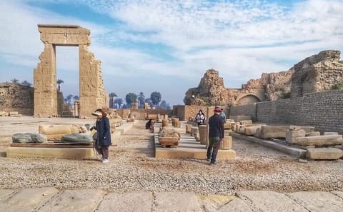 Half-Day Tour of Philae Temple and High Dam in Aswan