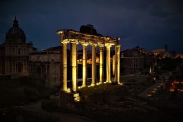 Rome Night Bike Tour: Explore the Pantheon and More