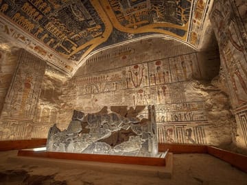 Hot-Air Balloon Ride and West Bank Highlights Tour in Luxor