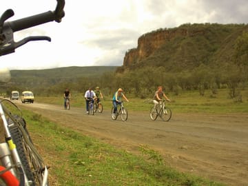 6-Day 4x4 Safari Tour in Kenya's National Parks