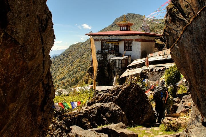 19 Days Mera Peak Climbing & Expedition – One Life-Changing Himalayan Adventure