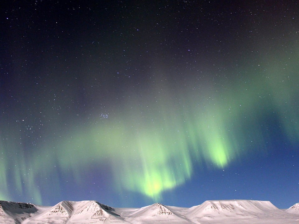 Private Northern Lights Hunting — Sýsli - Ferðir og ökukennsla ehf