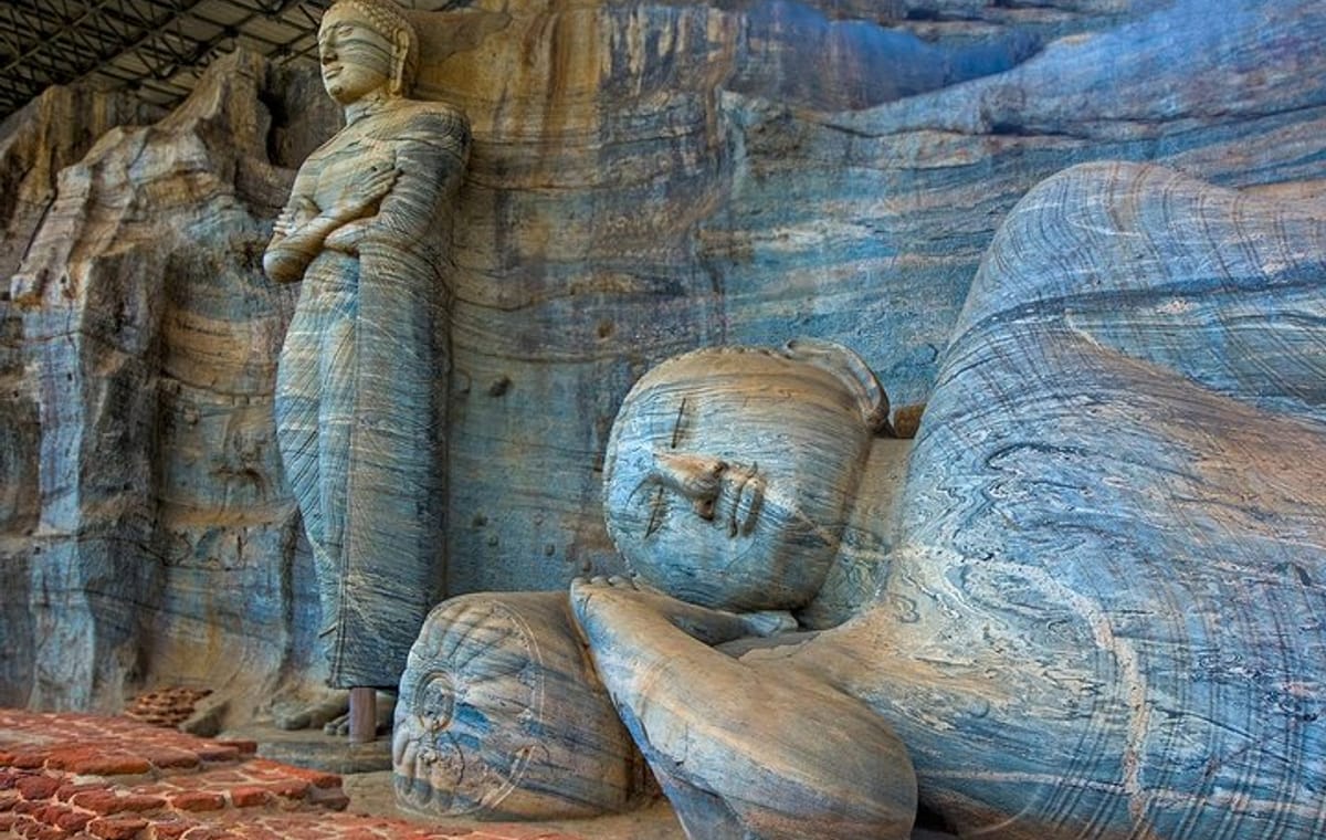 Polonnaruwa Ancient City All Inclusive Day our from Negombo