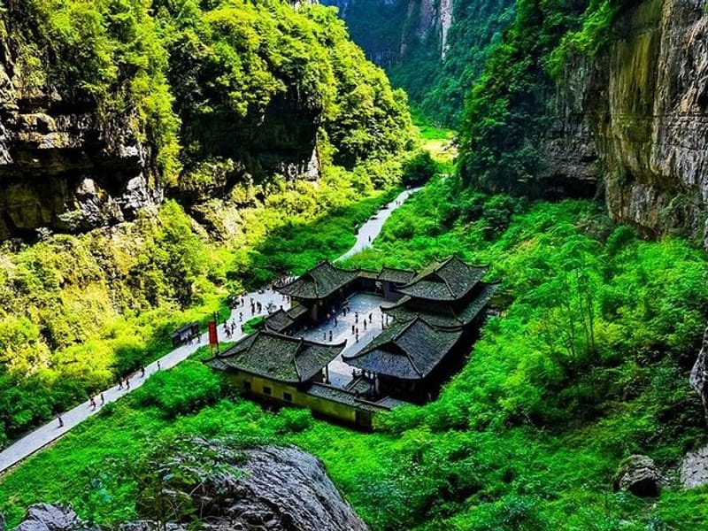 2 Day Wulong Karst and Dazu Carvings World Heritage Private Tour