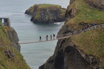 Belfast City Break: 4-Day Tour with Accommodation and Transfers