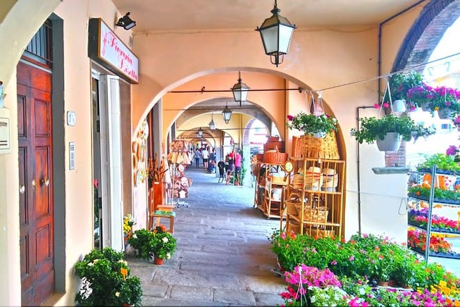 Villages of Chianti with lunch and tasting in Open Top Van photo 6