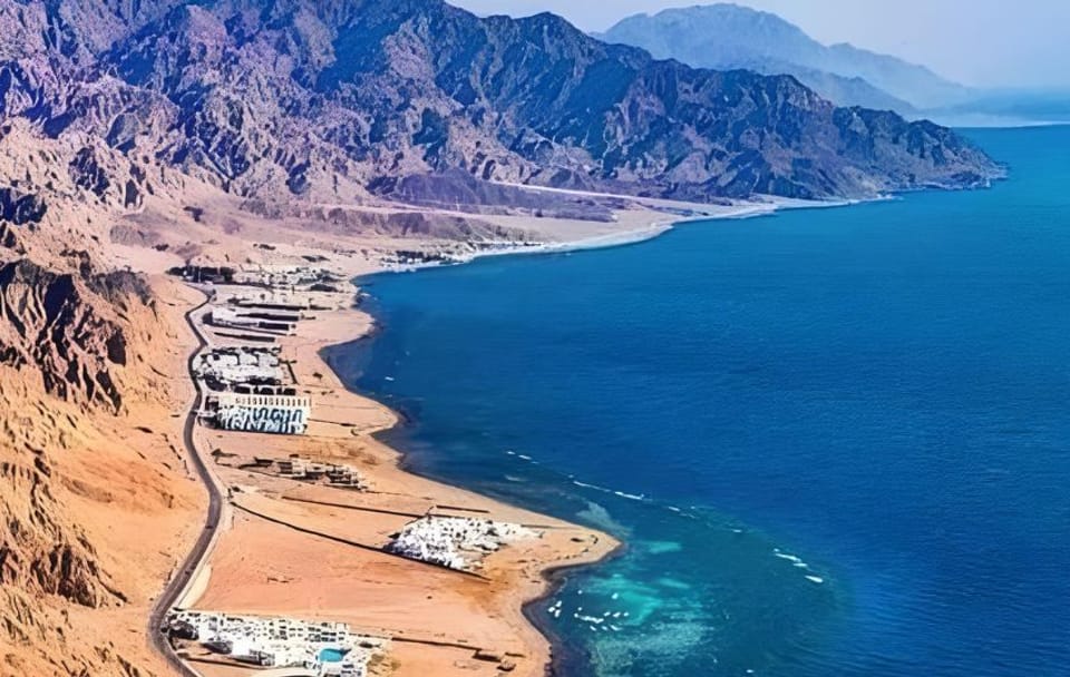 Colored Canyon and Blue Hole Safari in Dahab, Egypt