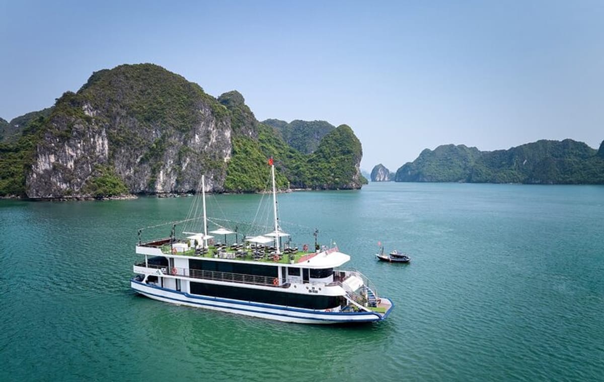 Arcady Cruise Luxury 1 Day Tour From Hanoi by Express Limousine