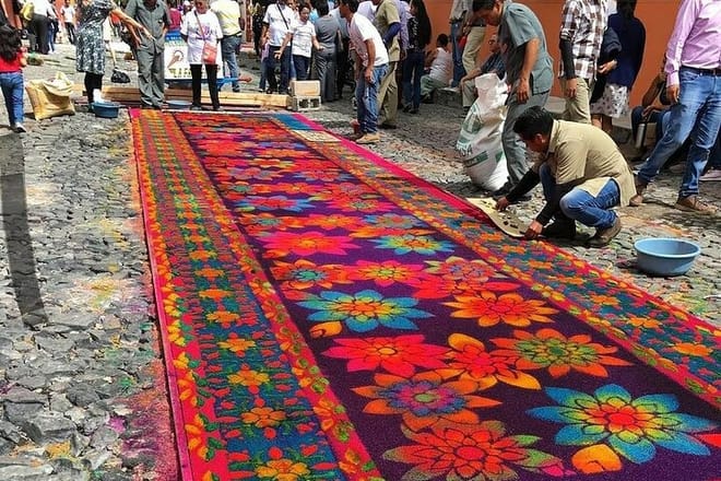Tour of Catholic Processions During Holy Week in Antigua 6