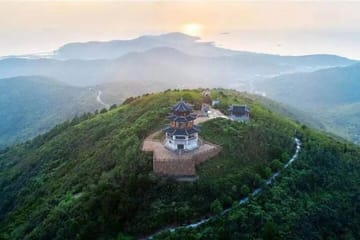Private Hiking Tour of Moli Peak and Tai Lake from Shanghai