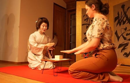 Tokyo Geisha Experience: Rare Cultural Show & Interaction