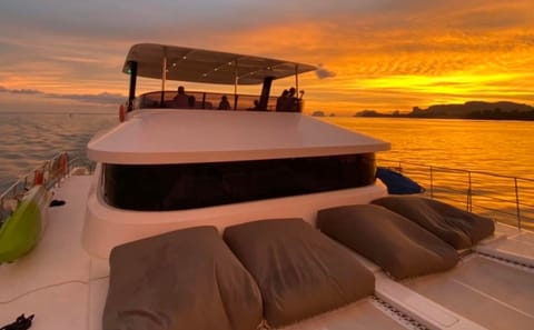James Bond Island Canoeing and Sunset Dinner in Phuket