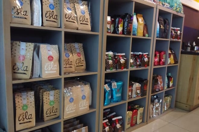 Guided Shopping Tour - Rum tasting, chocolate factory, Cigar factory 7