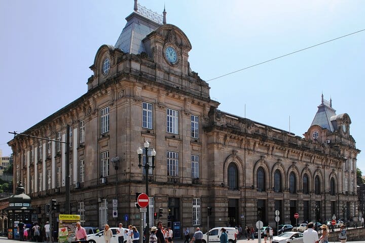 From Lisboa: Porto Private Full-Day XL Tour