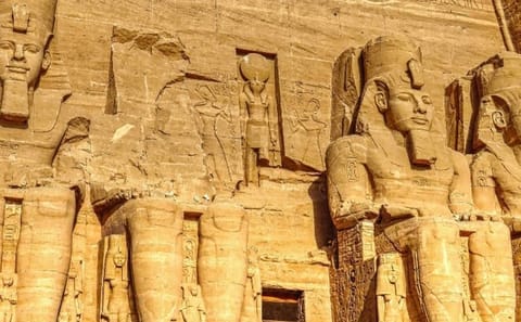 Abu Simbel Temple Day Trip from Aswan by Vehicle