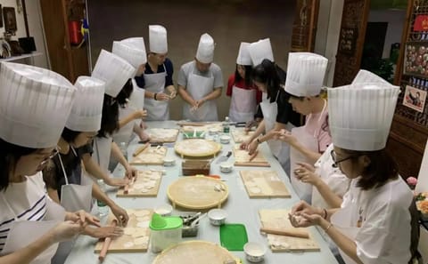 Dumpling Cooking Class in Beijing's Historic Hutongs