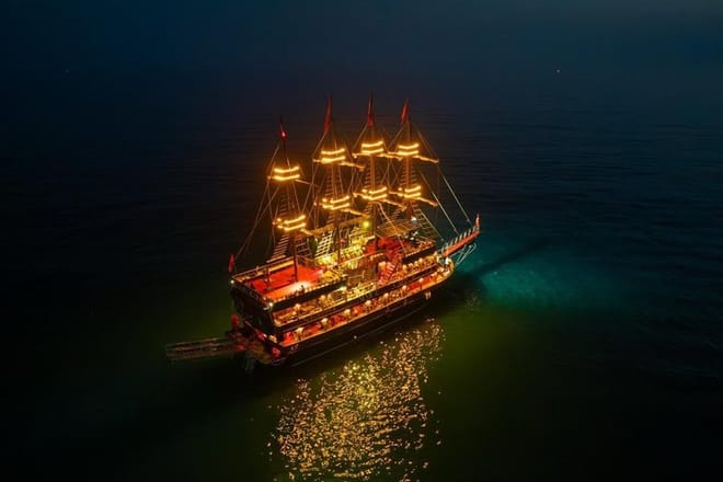 Alanya Sunset Cruise Tour with Dinner, Soft Drinks & Transfer 3