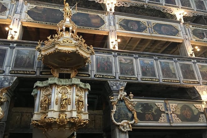 Bolesławiec Pottery & UNESCO Church of Peace Tour 9