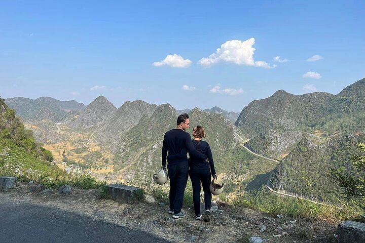 Motorbike Adventure through Ha Giang Loop: Explore Stunning Landscapes