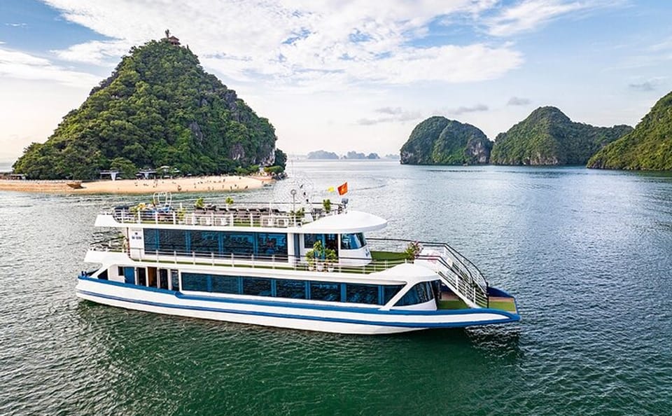 Luxury Day Cruise in Halong Bay from Hanoi