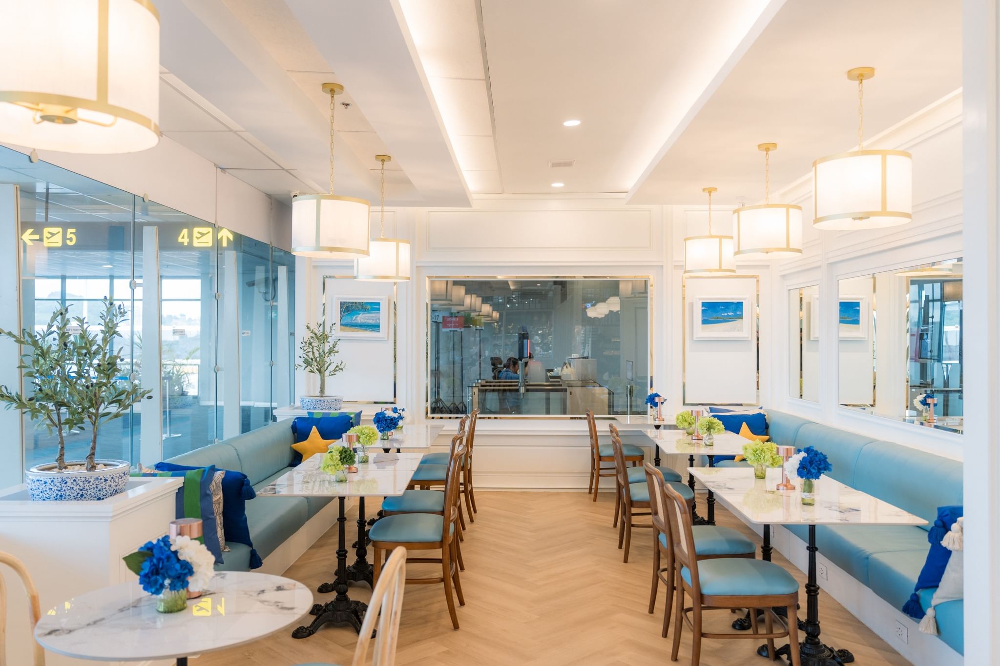 Phuket Airport : VIP Immigration Arrival & Departure Fast-Track Service