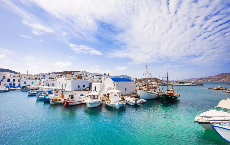 Athens and Fira 8-Day Cultural Tour with French Guide