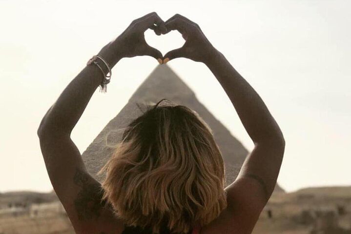 Full Day Private Giza Pyramids City Tour and Dinner Nile Cruise