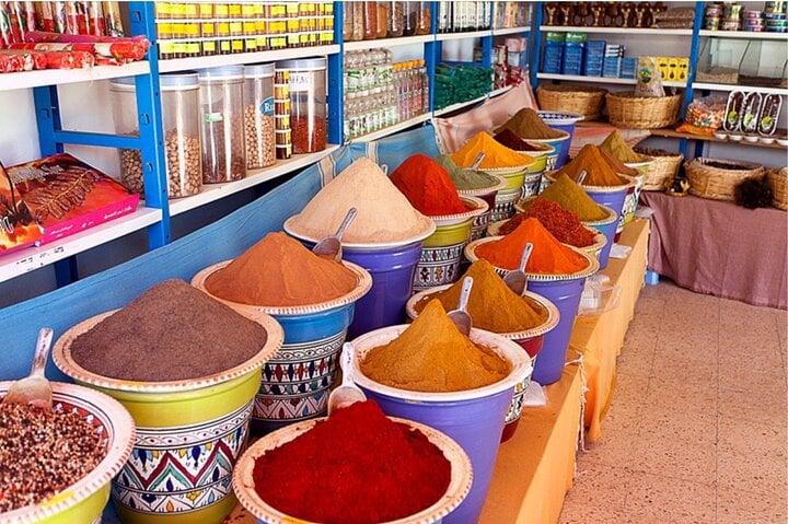 Tour to the Medina of Hammamet and the Spice Market of Nabeul 3