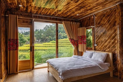 3-Days in Sapa with Overnight at 4 Star Hotel & Bungalow