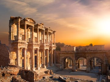 Private Ephesus Tour with Traditional Turkish Bath in Kuşadası