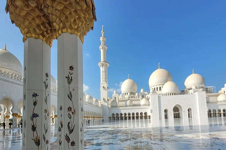 Private Abu Dhabi City Tour: Explore Iconic Landmarks & Culture from Dubai