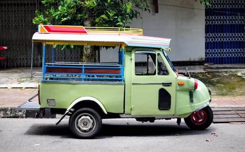 Explore Phuket's Nature: 7-Day Tour of Khao Sok and Cheow Lan Lake