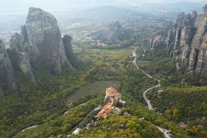 7 Days Private Tour: Meteora – Ioannina – Thessaloniki – Litochoro & Delphi