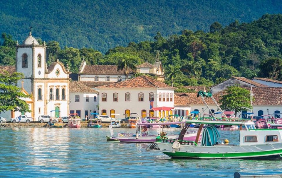 15-Day Adventure Tour of Angra dos Reis, Aquidauana, and Bonito