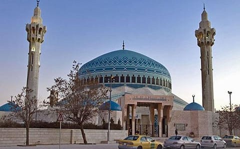 Private Half-Day Islamic Tour of King Abdullah Mosque in Amman