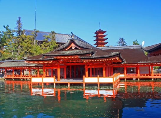 1 Day Hiroshima and Miyajima Bus Tour