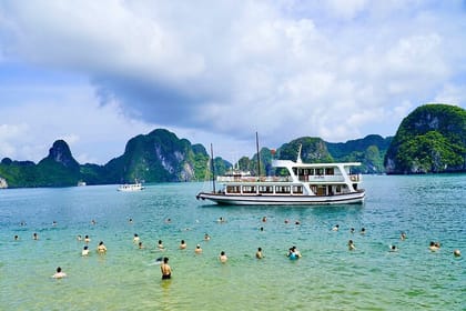 Full Day Tour with 6 Hours Cruise on Halong Bay Heritage Site