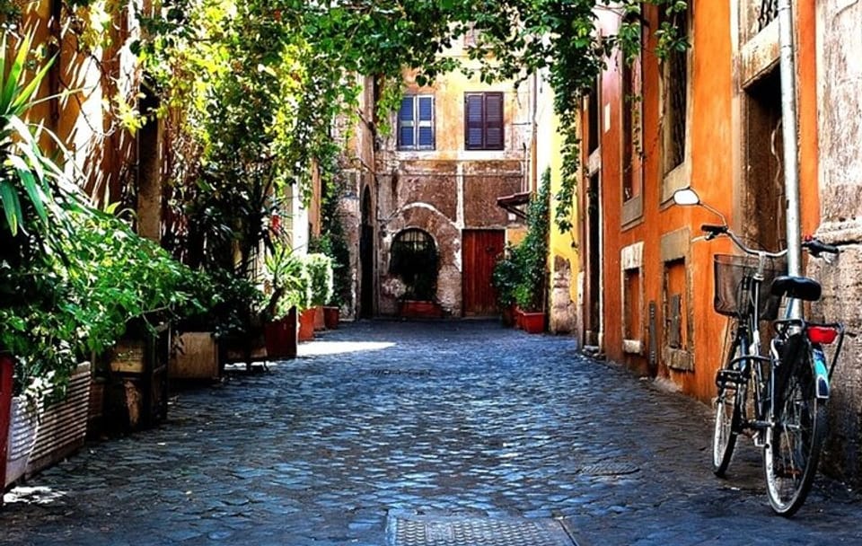 Private Walking Tour of the Jewish Ghetto and Roman Cuisine