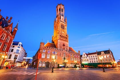 Bruges: Audio Guided Walking Tour (1h45 – 22 audio comments)