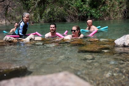 From Valencia: Montanejos Thermal Springs & Girlfriend Waterfall
