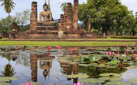 Private 8-Day Tour of Bangkok and Ancient Capitals