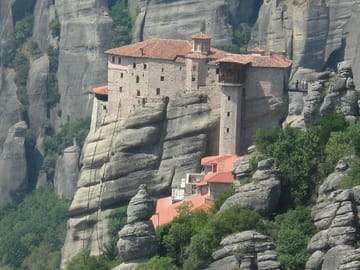 Private Full-Day Tour from Athens to Meteora Monasteries