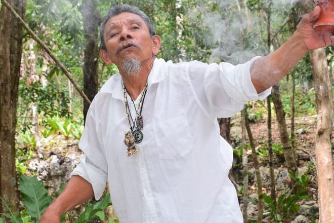 Aventura en cenote Yaxmuul Ceremonia y rapel del chamán maya