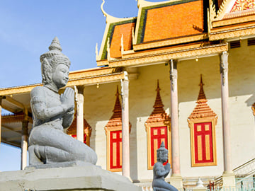 Explore Phnom Penh on a full-day private tour of the vibrant capital as well as the Tuol Sleng Genocide Museum and the Killing Fields.